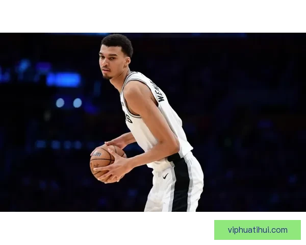 马刺主帅强调转换防守为核心持续打造适合球员成长体系